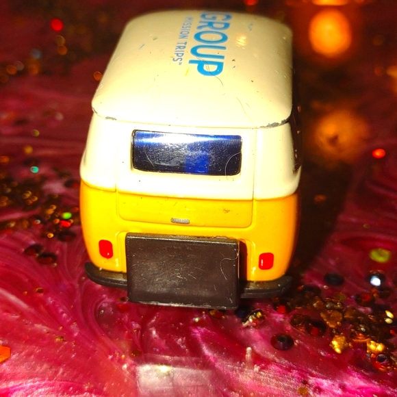 1963 yellow and white Welly Volkswagen diecast mid century van~collector… - Picture 3 of 4